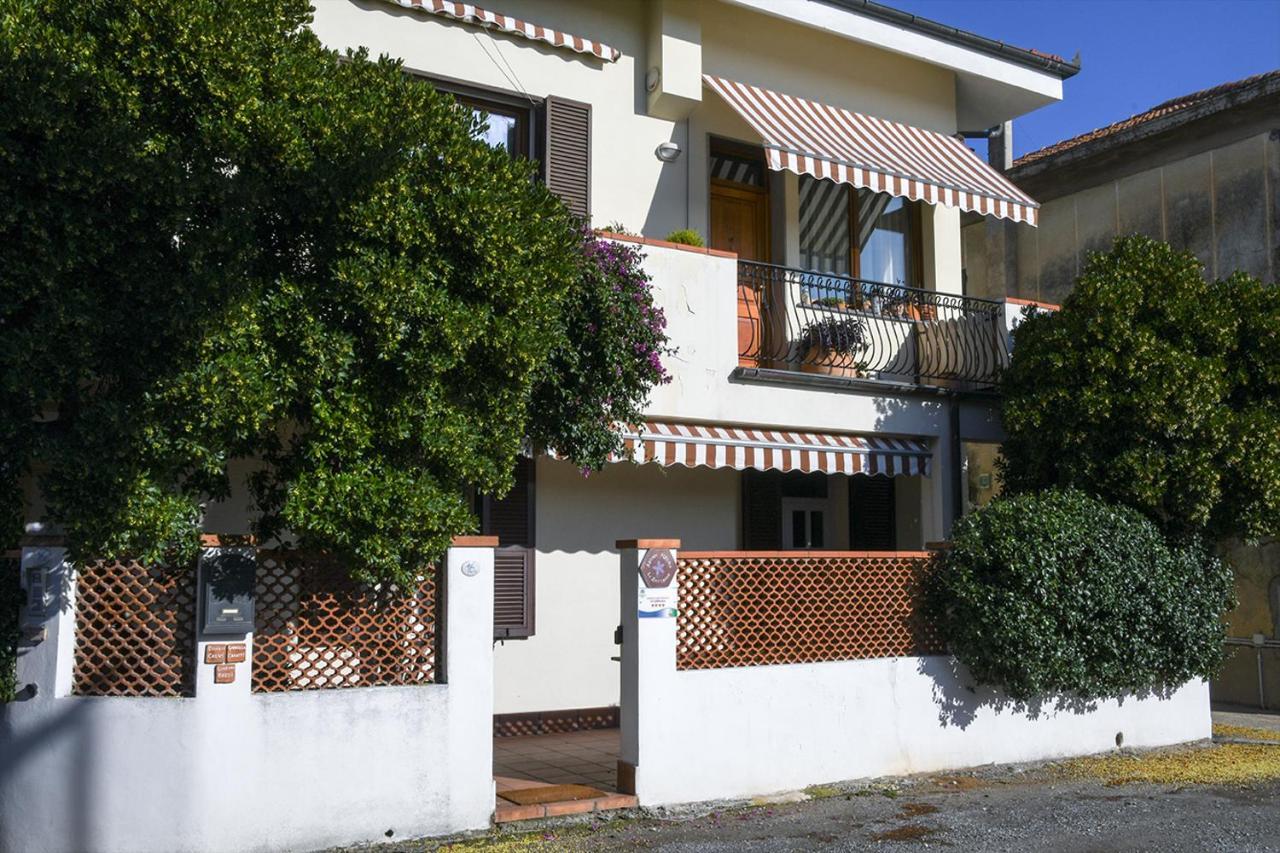 Hostal Casa Zafferano Albenga Exterior foto